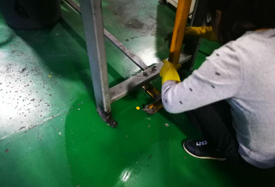 和布克赛尔工厂保洁清洗案例